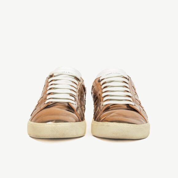 Saint Laurent SL/06 Gold Patent Star Low-Top Sneakers - Picture 2 of 12